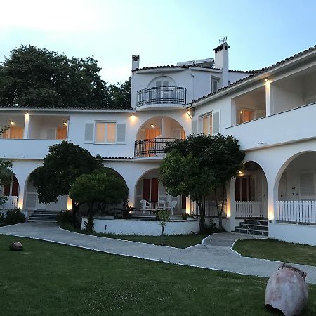 Villa Jeanna Troulos Luaran gambar